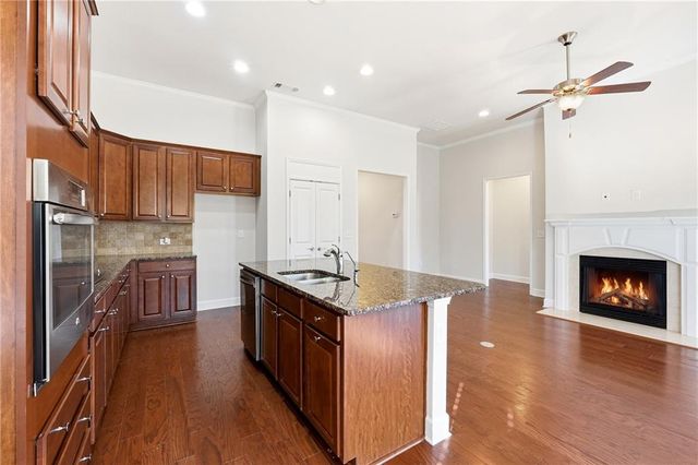 3751 Golden Leaf SW Point, Gainesville, GA 30504