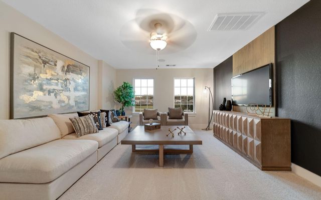 2415 Ridgewood Drive, West Columbia, TX 77486