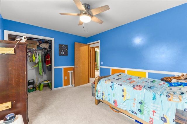 6 Doon Way, Essex Junction, VT 05452