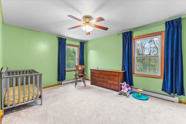 6 Doon Way, Essex Junction, VT 05452