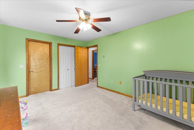 6 Doon Way, Essex Junction, VT 05452