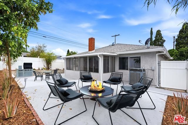 10818 Eldora Avenue, Los Angeles, CA 91040