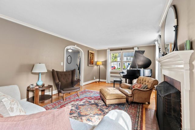 209 Ballard Drive, West Hartford, CT 06119