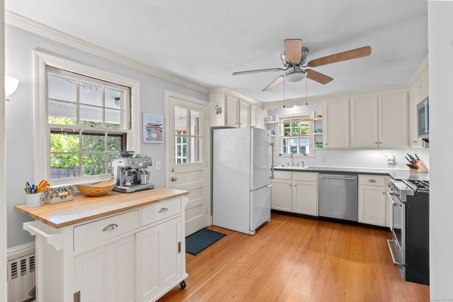 209 Ballard Drive, West Hartford, CT 06119