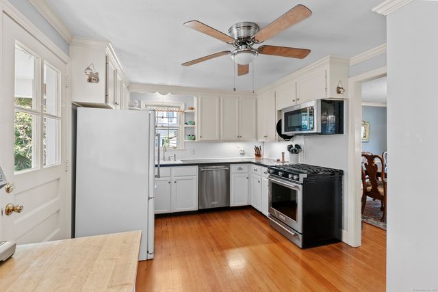209 Ballard Drive, West Hartford, CT 06119