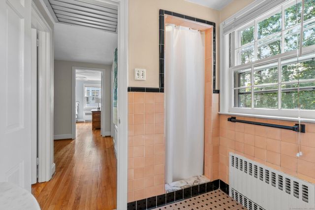 209 Ballard Drive, West Hartford, CT 06119
