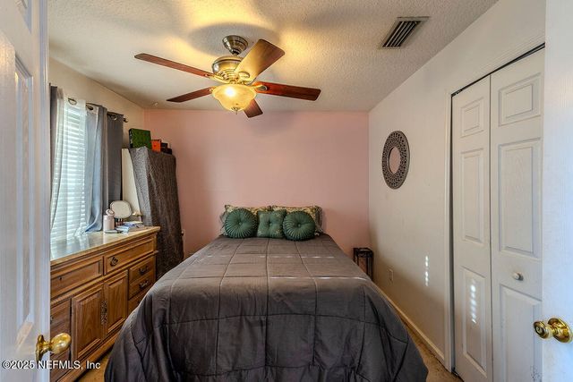 1402 HARRISON Court, Jacksonville, FL 32208