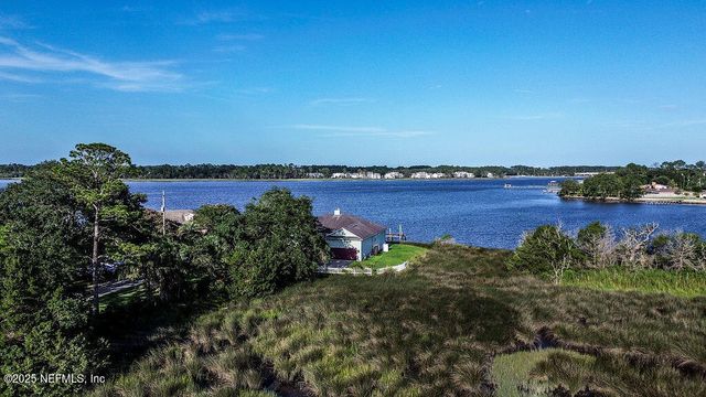1402 HARRISON Court, Jacksonville, FL 32208
