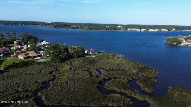 1402 HARRISON Court, Jacksonville, FL 32208