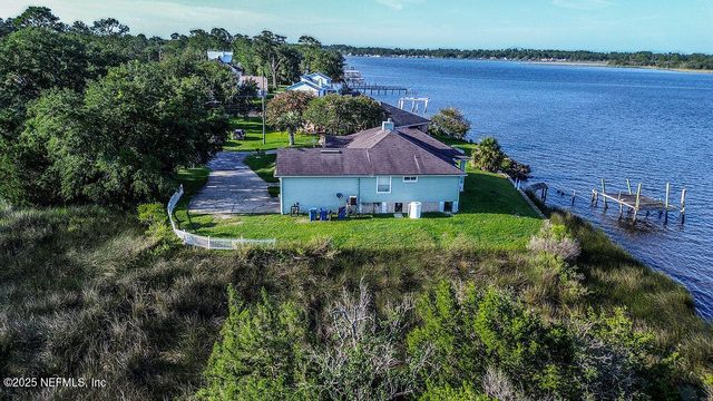 1402 HARRISON Court, Jacksonville, FL 32208