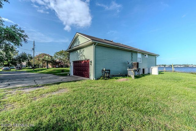 1402 HARRISON Court, Jacksonville, FL 32208
