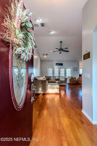 1402 HARRISON Court, Jacksonville, FL 32208