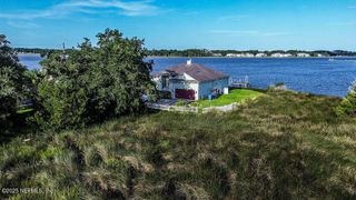 1402 HARRISON Court, Jacksonville, FL 32208