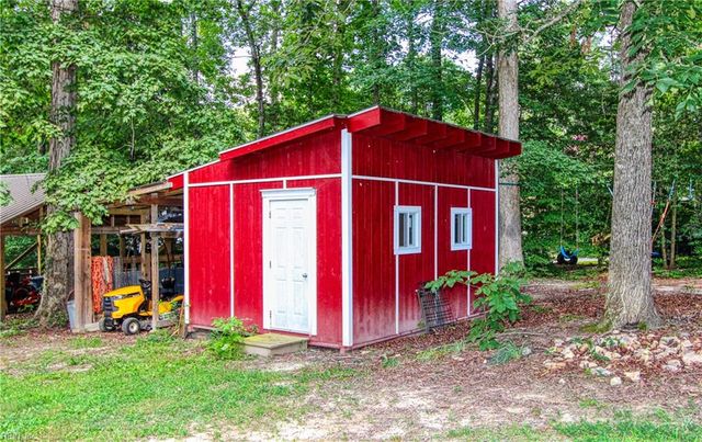 3486 News RD, Williamsburg, VA 23188