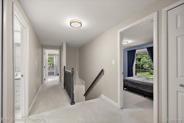 545 Whitehall Road, Bloomfield Hills, MI 48304