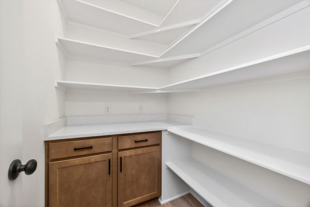 1625 NW Parkside Lane, Waukee, IA 50263