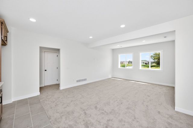1625 NW Parkside Lane, Waukee, IA 50263