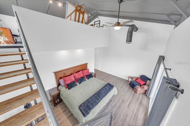 8813 S LAGOON STREET, Tampa, FL 33615