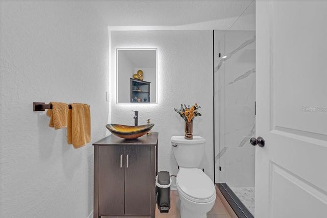 8813 S LAGOON STREET, Tampa, FL 33615