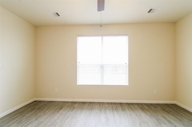 9 Lavida Court, Manvel, TX 77578