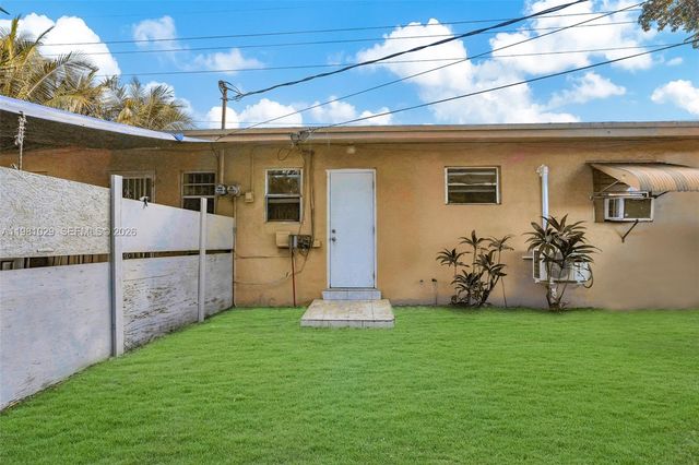 14600 NE 14th Avenue 1, Miami, FL 33161