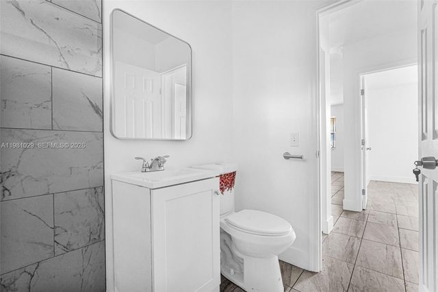 14600 NE 14th Avenue 1, Miami, FL 33161