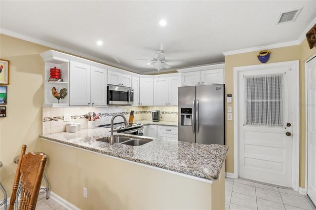 3908 OAKHURST BOULEVARD 3185, Sarasota, FL 34233