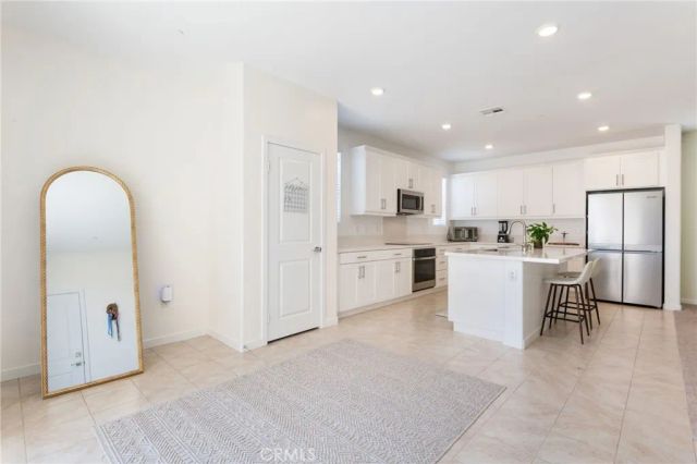 10804 Pala Bells Street, Loma Linda, CA 92354