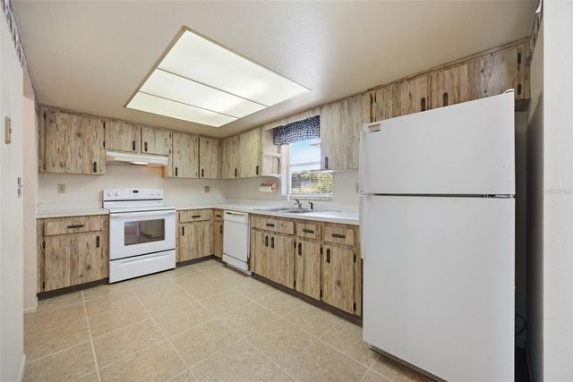2432 AMHERST AVENUE, Spring Hill, FL 34609
