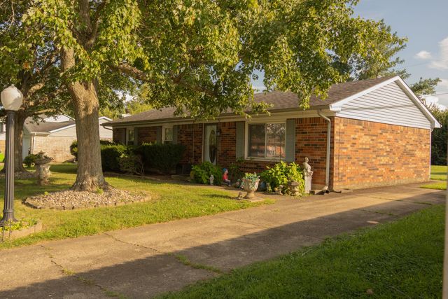 203 Hutchins Drive, Georgetown, KY 40324
