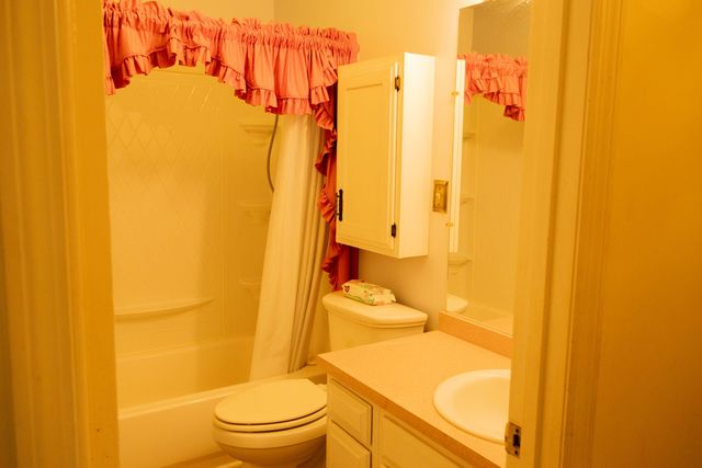 203 Hutchins Drive, Georgetown, KY 40324