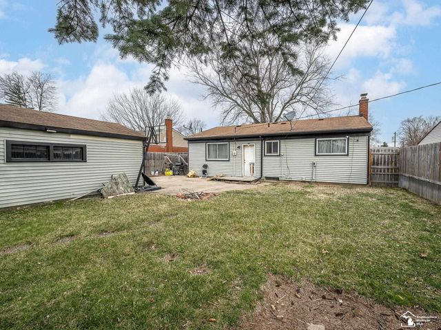 34627 Nancy Street, Westland, MI 48186