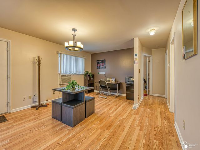 34627 Nancy Street, Westland, MI 48186