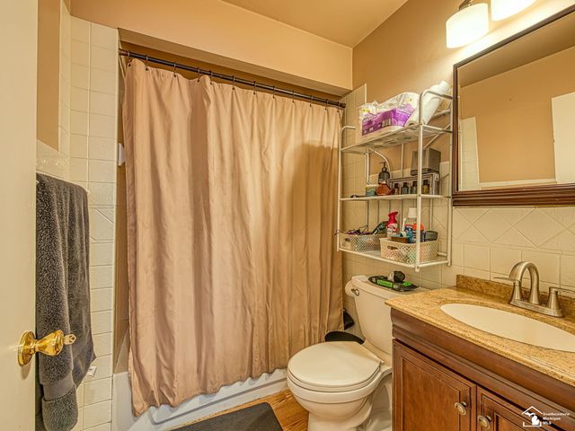 34627 Nancy Street, Westland, MI 48186