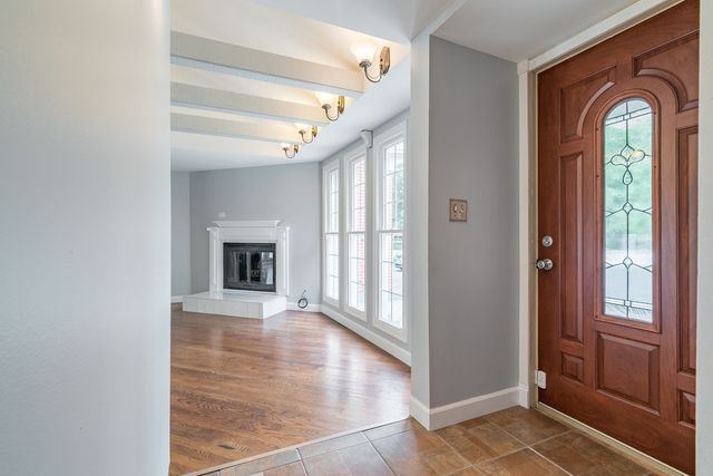 3N750 Wood Dale Road, Addison, IL 60101