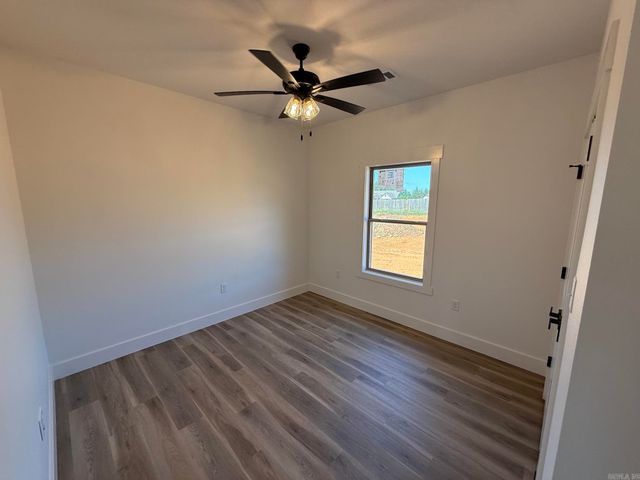 12 Odessa Davis Drive, Greenbrier, AR 72058