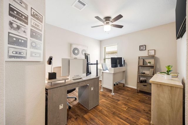 950 Autumn Flats Way, Rosharon, TX 77583