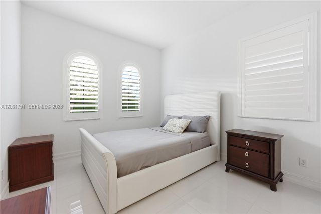 9220 E Meridian Dr, Parkland, FL 33076