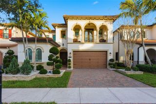 9220 E Meridian Dr, Parkland, FL 33076