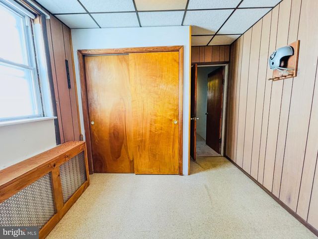 3234 E THOMPSON ST, Philadelphia, PA 19134