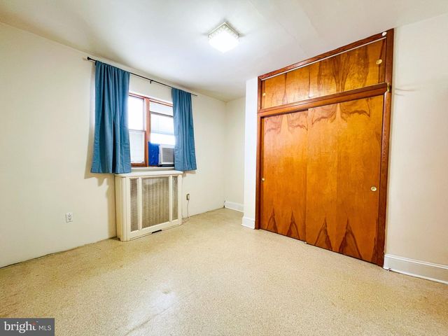 3234 E THOMPSON ST, Philadelphia, PA 19134