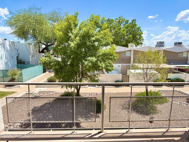 1776 S Palo Verde Avenue C201, Tucson, AZ 85713