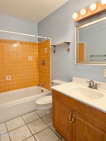 1776 S Palo Verde Avenue C201, Tucson, AZ 85713