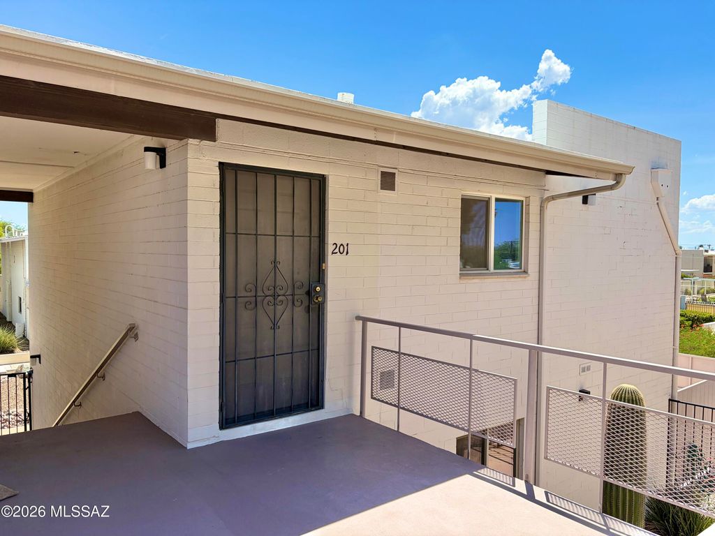1776 S Palo Verde Avenue C201, Tucson, AZ 85713