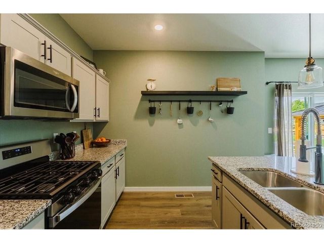 549 Twilight Ct, Fort Lupton, CO 80621