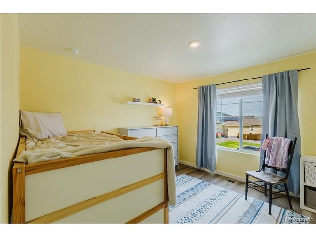 549 Twilight Ct, Fort Lupton, CO 80621