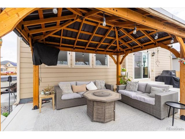 549 Twilight Ct, Fort Lupton, CO 80621