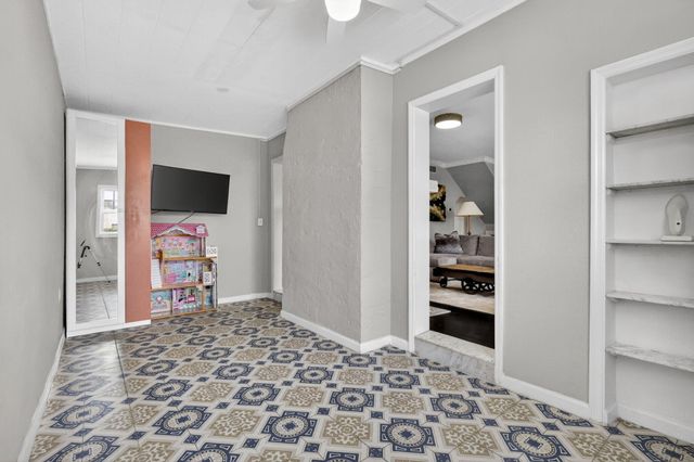 412 El Prado, West Palm Beach, FL 33405
