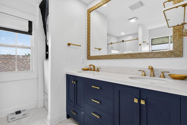 412 El Prado, West Palm Beach, FL 33405