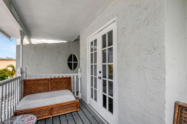 412 El Prado, West Palm Beach, FL 33405
